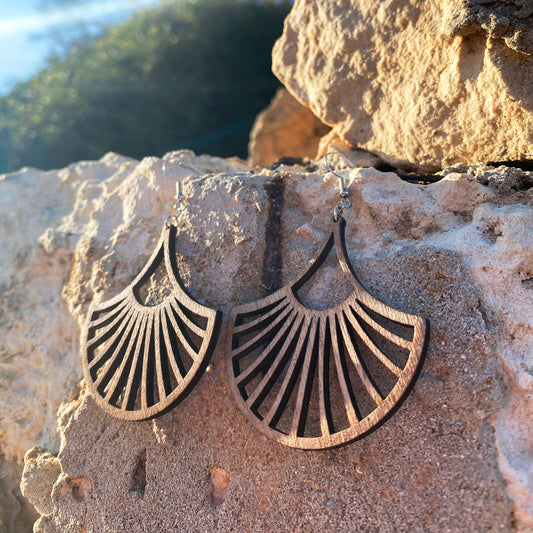 Paire de boucles d’oreilles Cala Agulla en bois, faites à la main à Majorque