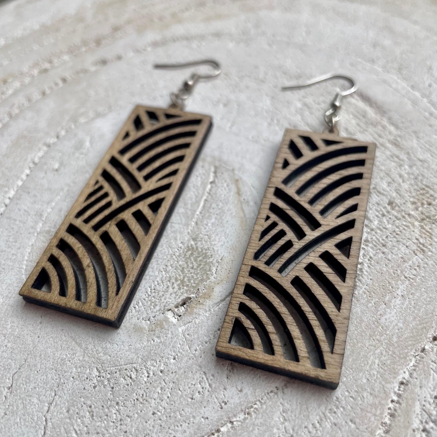 🌊 Surf sur la vague : Boucles d'Oreilles Rectangle à Motifs